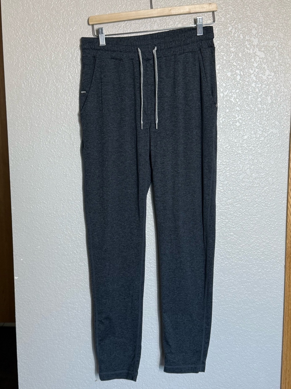 Vuori Men’s Ponto Performance Pants Medium